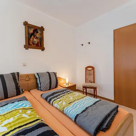 Moselle Charm In Ediger-eller, Cleaning Included *