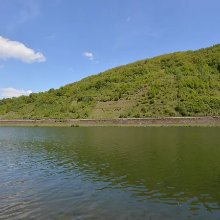 Moselle Charm In Ediger-eller, Cleaning Included