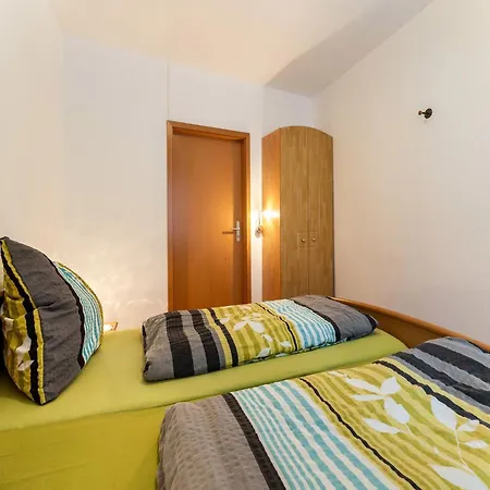 Moselle Charm In Ediger-eller, Cleaning Included *